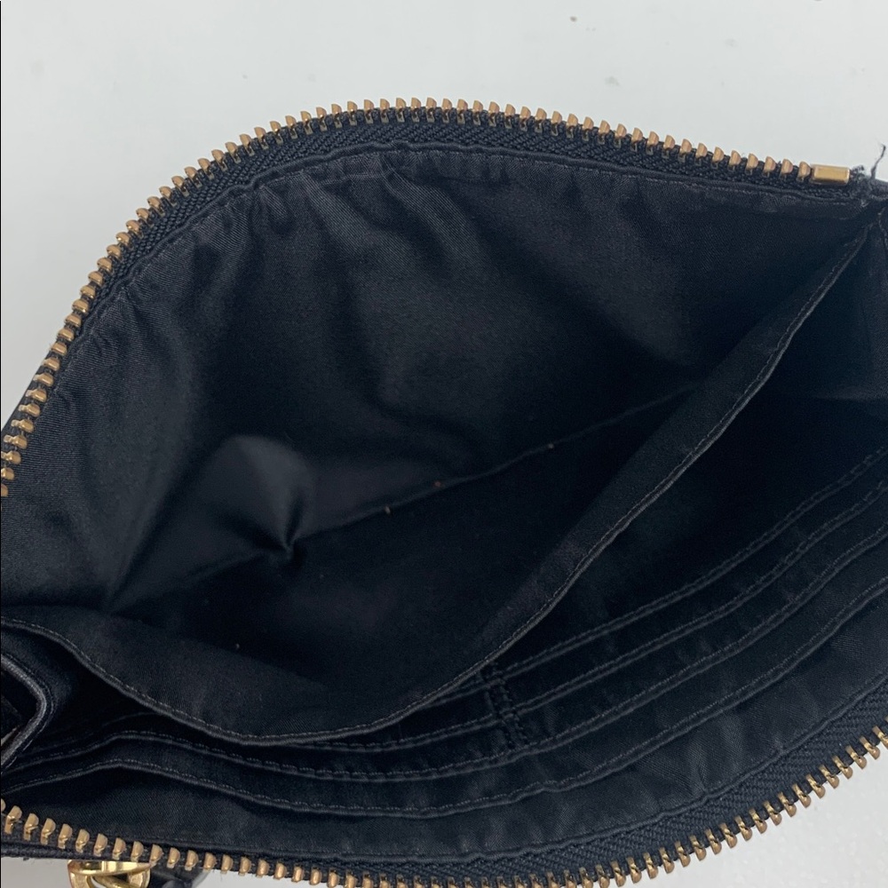 Coach Signature Jacquard Black and Tan Wristlet wallet Gold zipper Pockets EUC - Picture 8 of 15